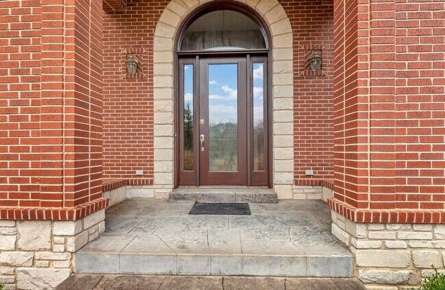 Foto del edificio - 416 Kiefer Creek Rd