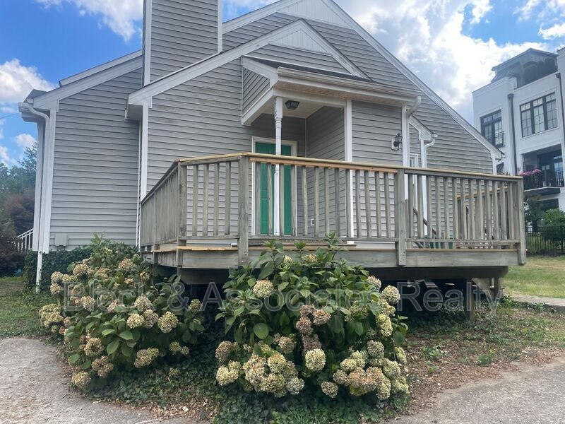 Foto principal - 218 S. Walker Street