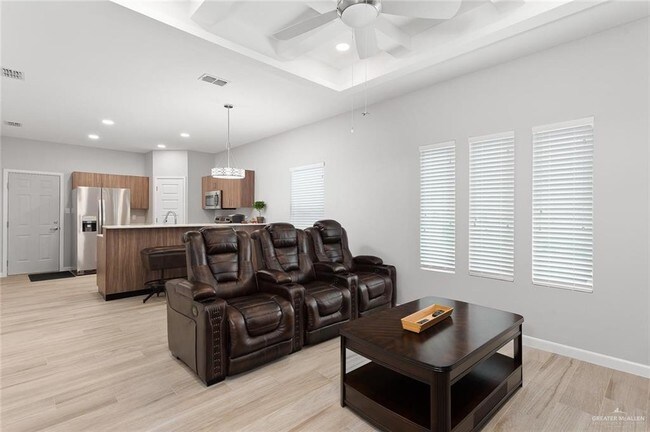 Foto del edificio - 401 Peabody Ave