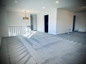 Building Photo - 17 Aldrich St