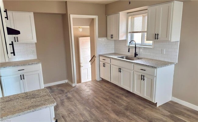 Building Photo - 16709 Palda Dr