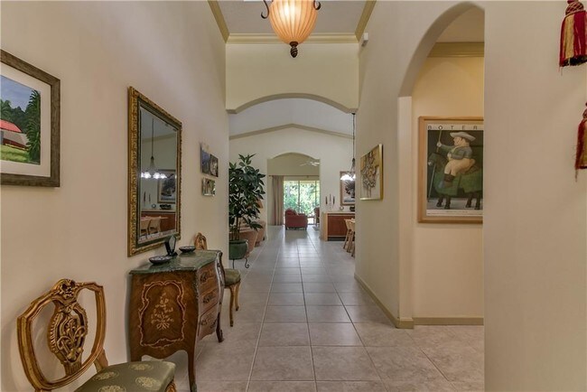Building Photo - 2610 SE Stonebriar Way
