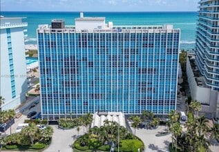 Building Photo - 5055 Collins Ave