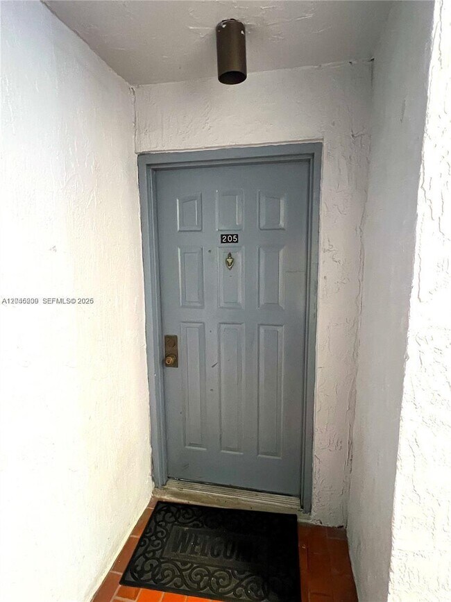 Foto del edificio - 8888 SW 131st Ct