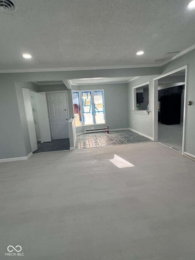 Building Photo - 3401 W 57th St
