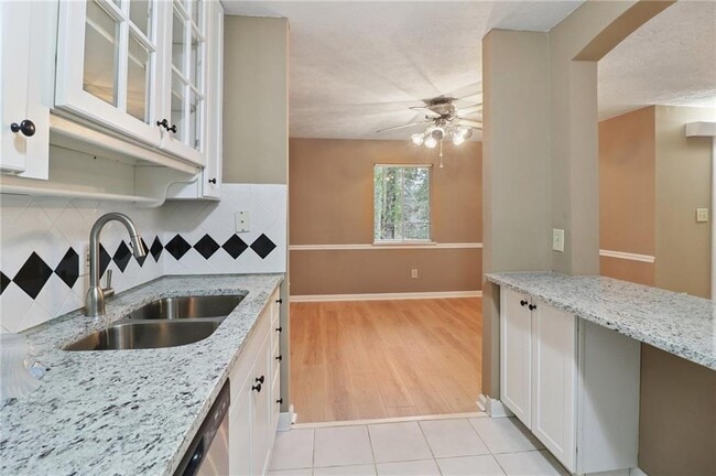 Building Photo - 2398 Lawrenceville Hwy