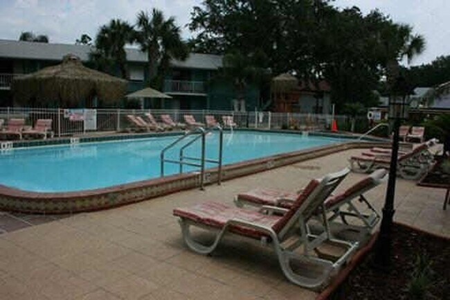 Building Photo - 2777-2118 N. Poinciana Blvd.