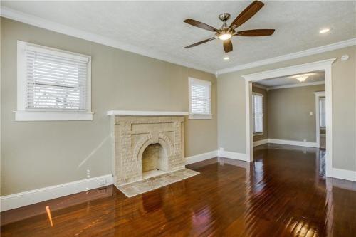 Foto del edificio - 5901 Belmont Ave
