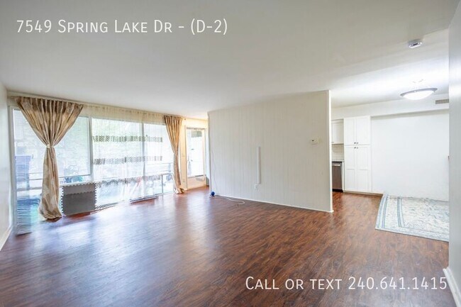 Foto del edificio - 7549 Spring Lake Dr