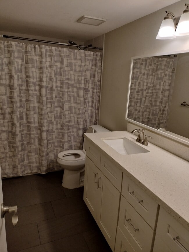 Foto del edificio - 7126 N 19th Ave