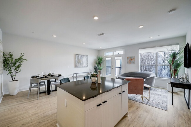 Photo - Us Bayou Park Apartments