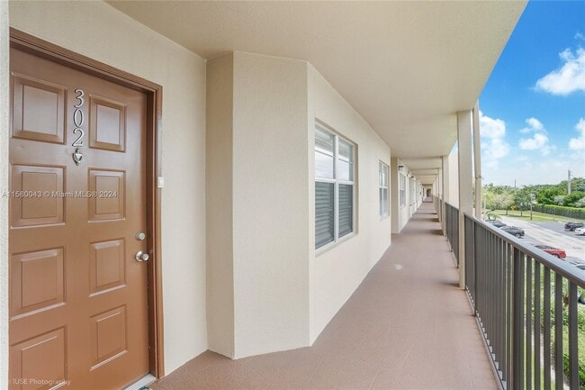 Building Photo - 12955 SW 16th Ct
