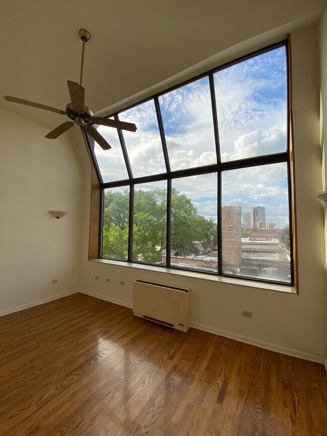 Foto del edificio - 620 W. Belmont