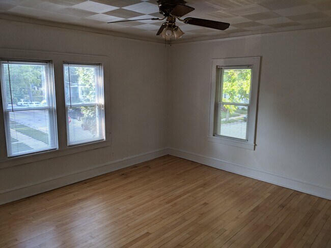 Sala de estar - 133 e Montana st