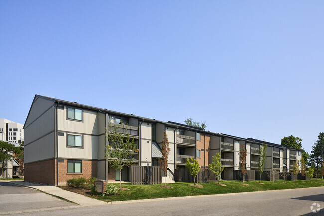 Building Photo - Meadowvale Gardens Apartment