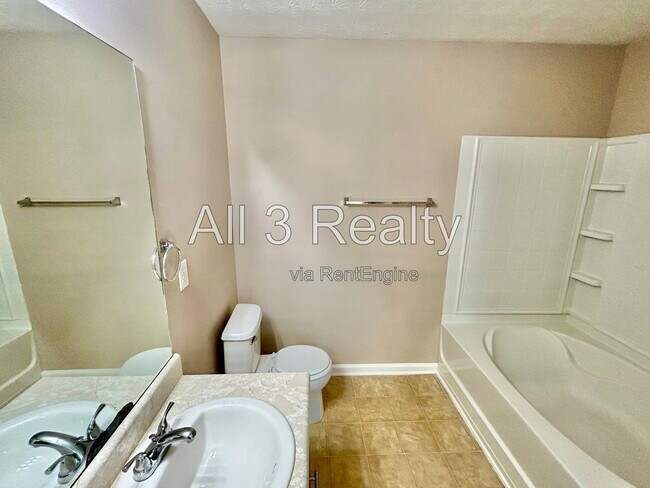 Foto del edificio - 6536 Waterford St SW