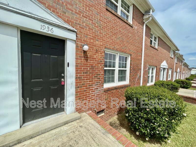 Foto principal - 1936 King George Dr