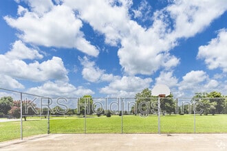 Building Photo - 272 Gulfstream Dr