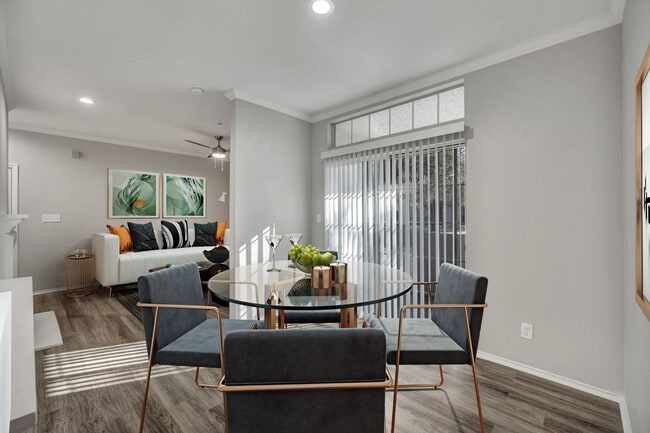 Building Photo - River Stone Ranch