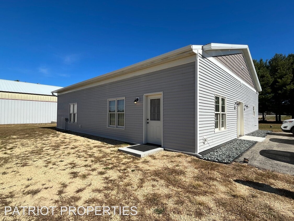 2 br, 1 bath House N8691 Hanson Dr House Rental in Holmen, WI