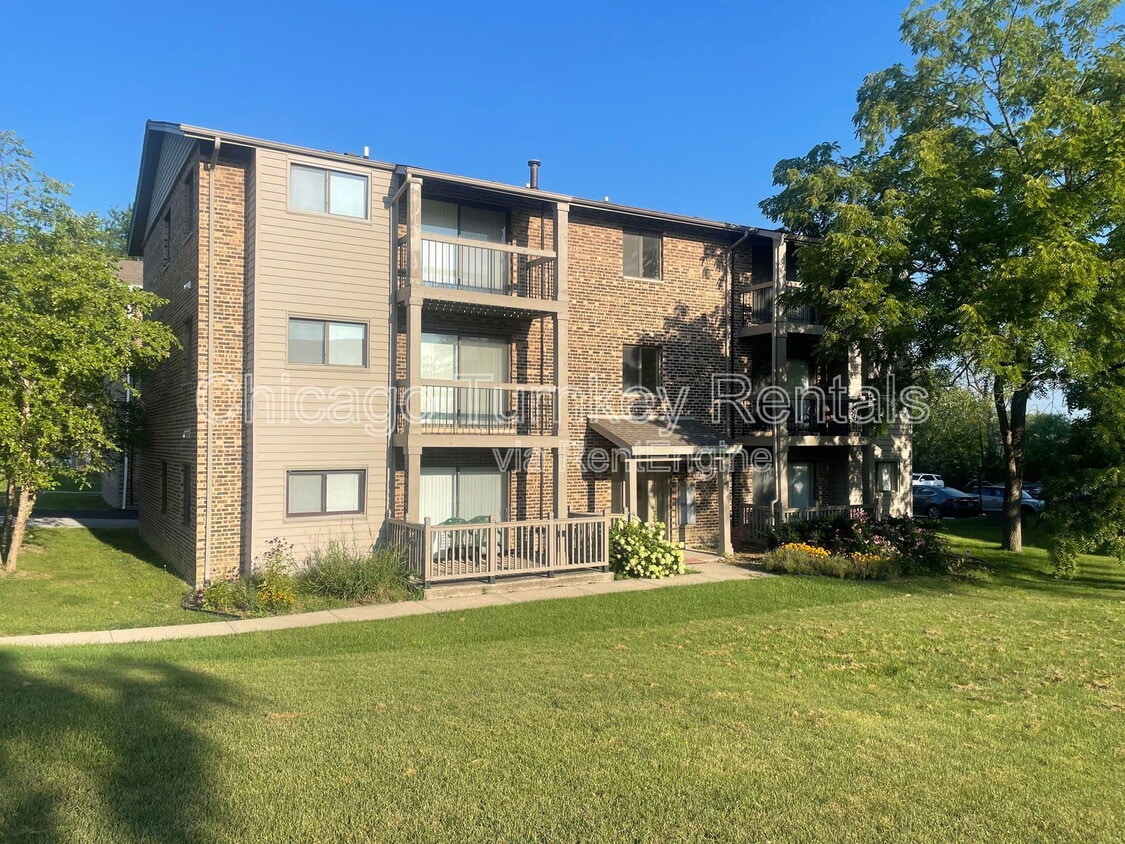 Primary Photo - 3258 W 184th St