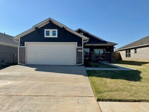 Building Photo - 3125 Gunnison River Dr