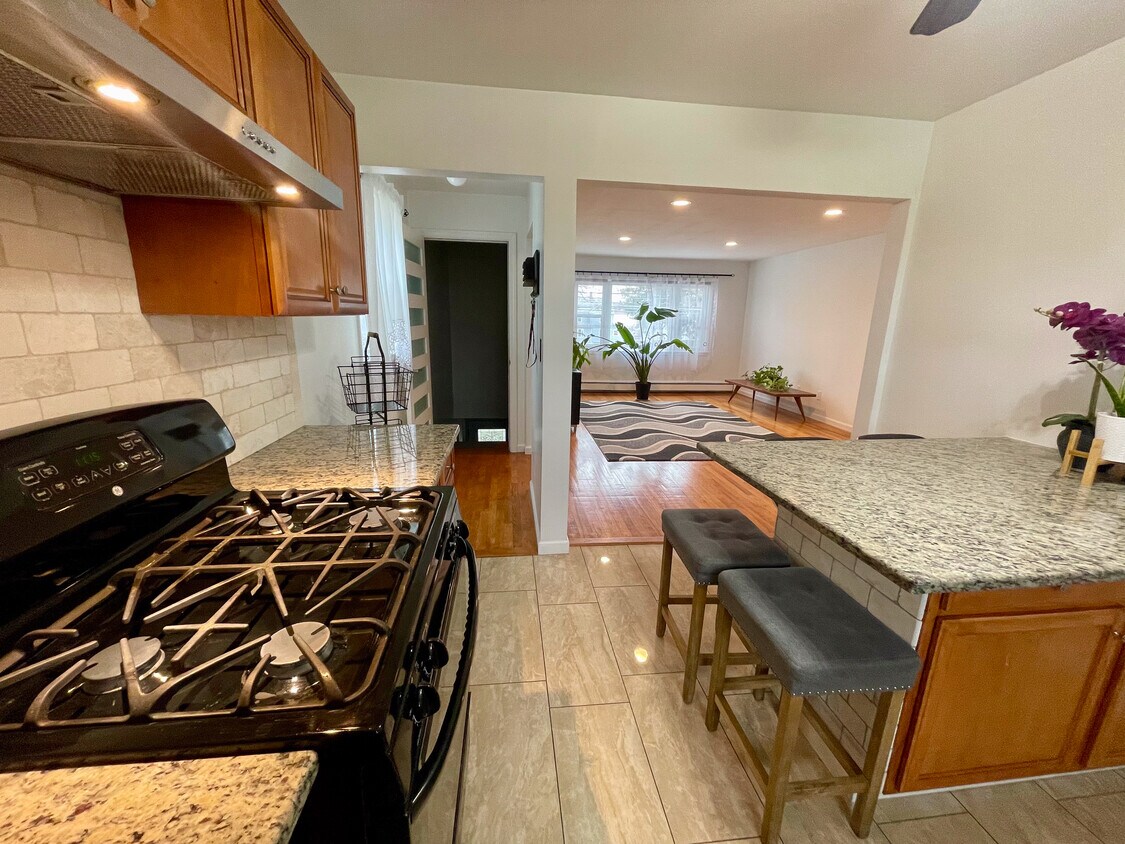 Foto principal - 453 Hudson St