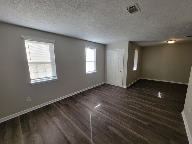 Foto del edificio - ~4609 Renee Street