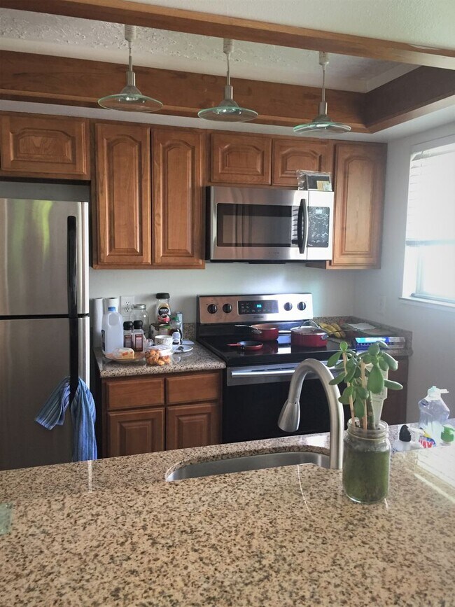 Building Photo - 11744 SW Boones Bend Dr