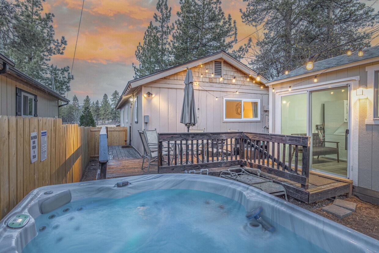 Foto principal - 660 Metcalf Ln