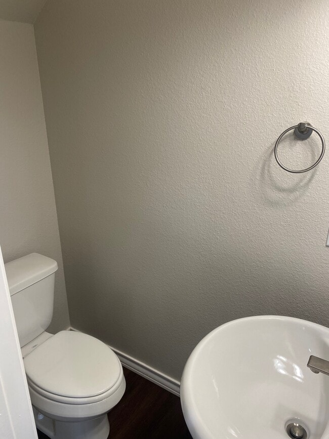 Foto del edificio - 3478-3478 Brooke Pl