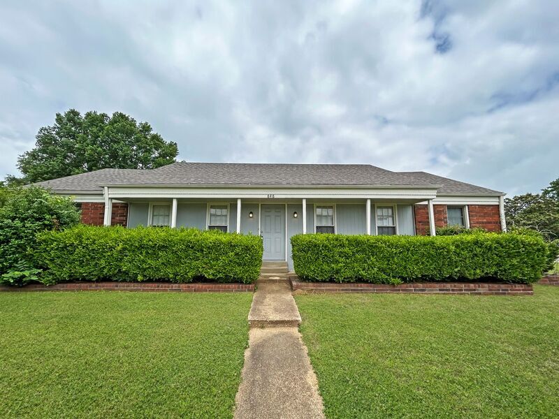 Primary Photo - 848 Rasco Rd
