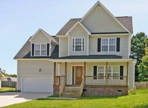 Building Photo - 310 Preakness Ln