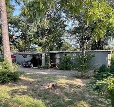 Building Photo - 128 Park Dr