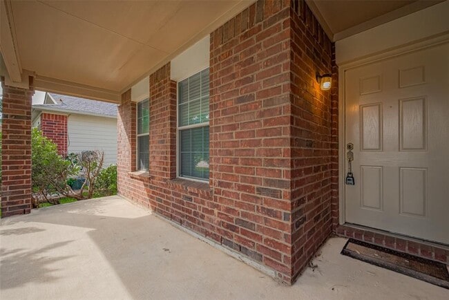 Building Photo - 6814 Shallow River Ct