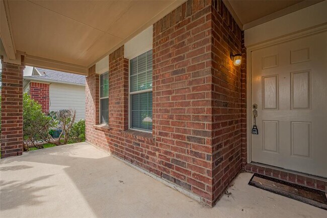 Foto del edificio - 6814 Shallow River Ct