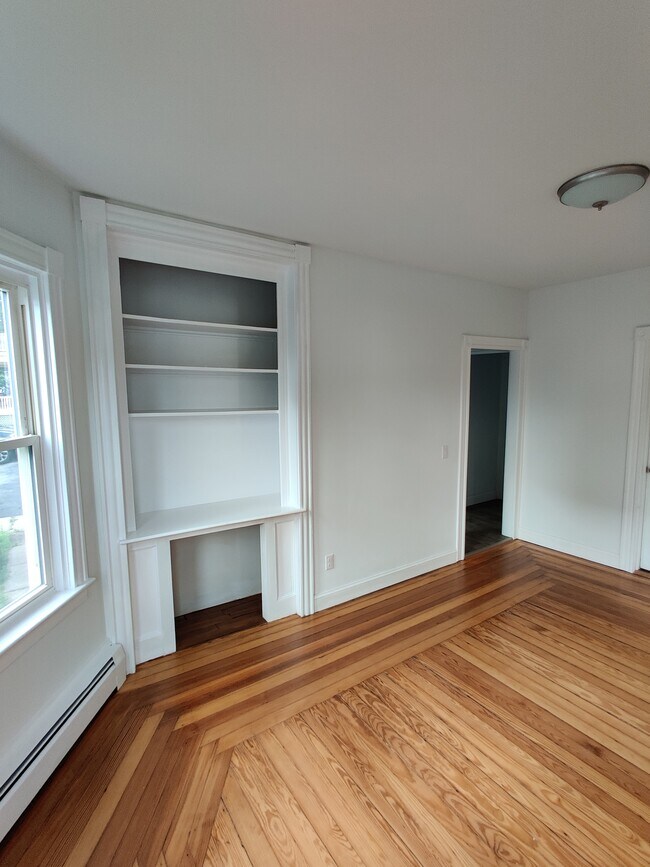 Foto del edificio - 83 Wabun Ave