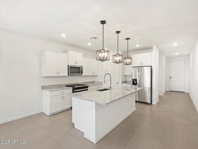 Foto del edificio - 4287 W Jeanette Ln