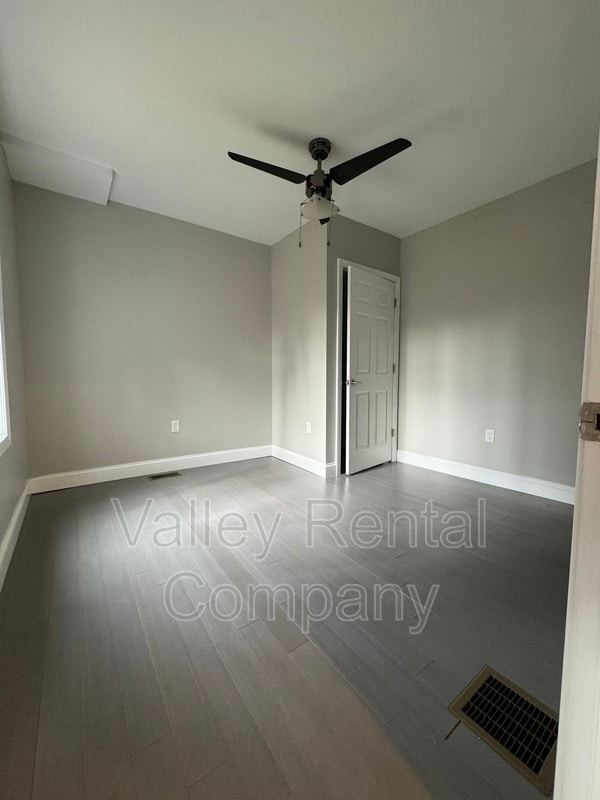 Foto del edificio - 16 Winslow Ave