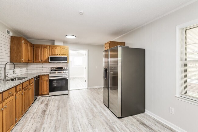 Foto del edificio - 5401 Bayberry Ln