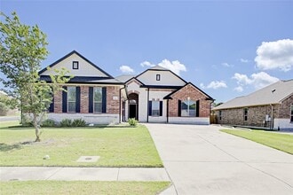 Building Photo - 920 Autumn Sage Way