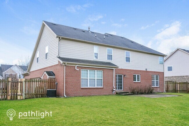 Foto del edificio - 5908 Pebblestream Drive