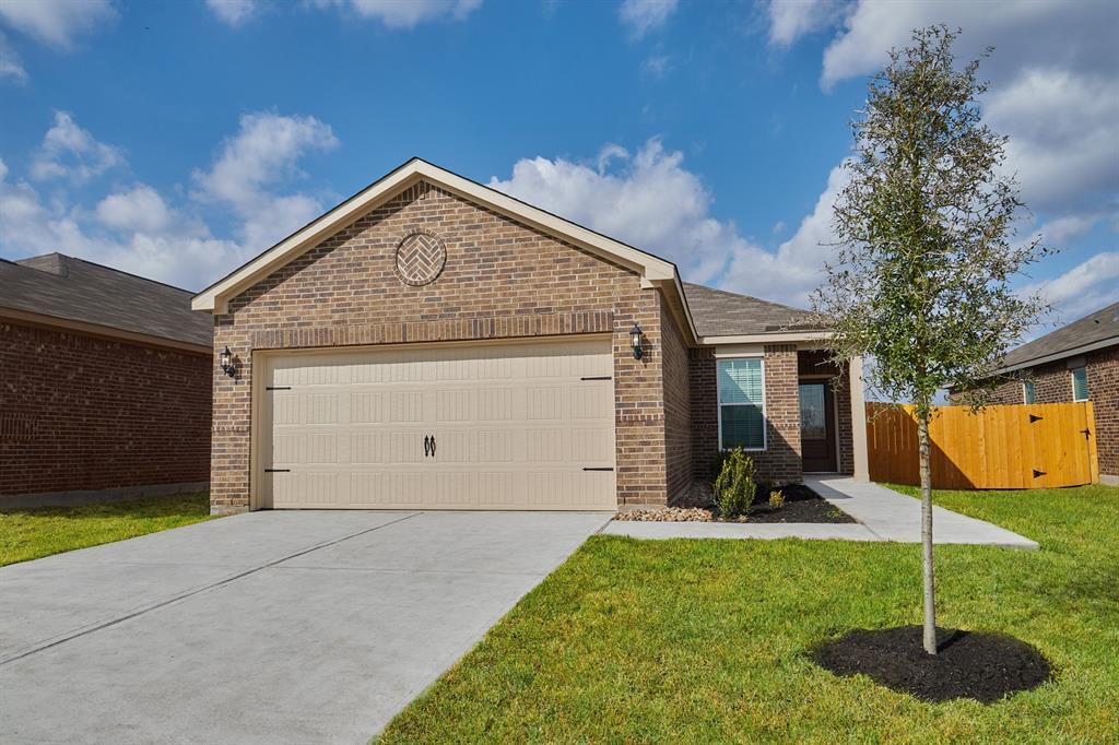 Primary Photo - 430 Amberwood Pk Dr