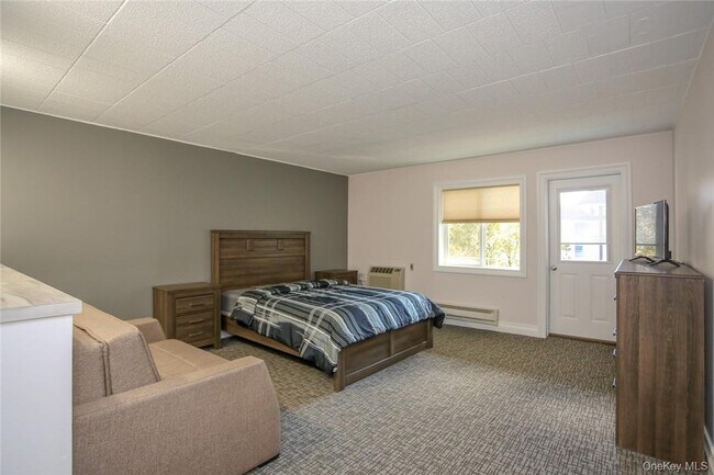 Foto del edificio - 30 US-9W