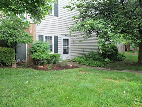 Building Photo - 196 Crossbow Ln