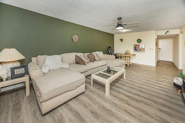 Foto del edificio - 2615 NE 3rd St