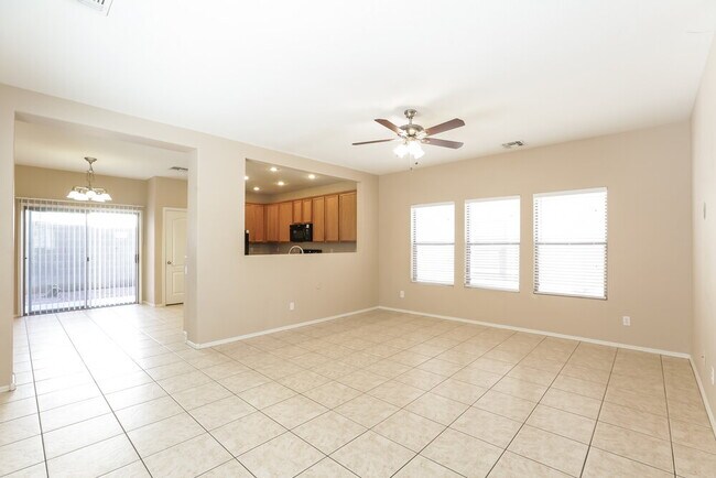 Foto del edificio - 11242 W Garfield St