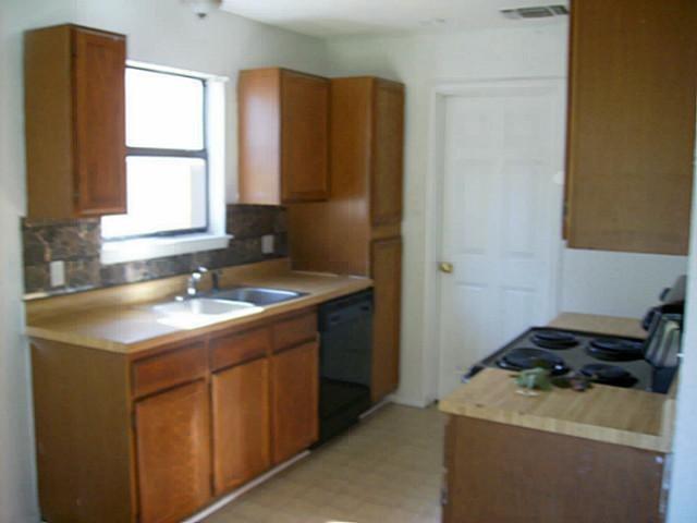Building Photo - 11230 Golden Triangle Cir