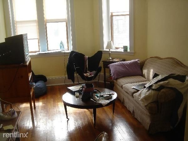 Building Photo - 3 br, 1 bath Apartment - 61 Bay State Rd 11
