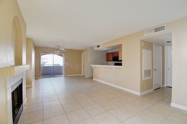 Foto del edificio - Gate Community! Must See!